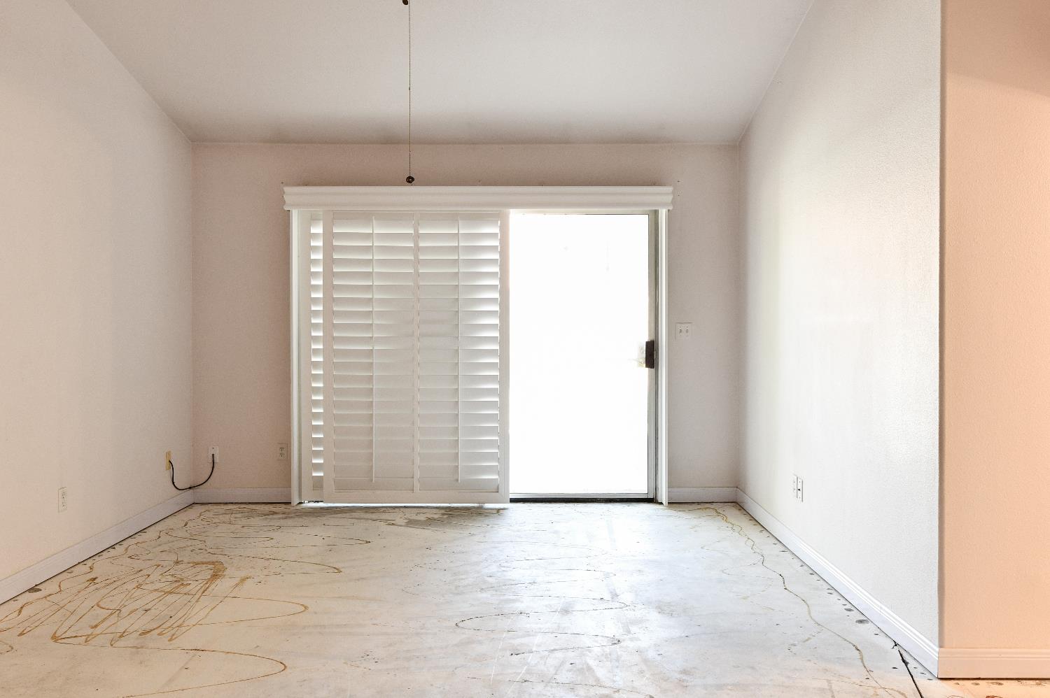 9260 N Green Meadows Ln, Fresno, CA 93720