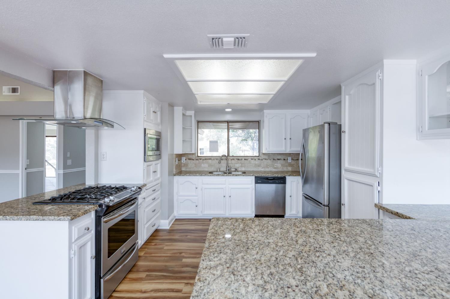 20515 Galileo Ct, Friant, CA 93626