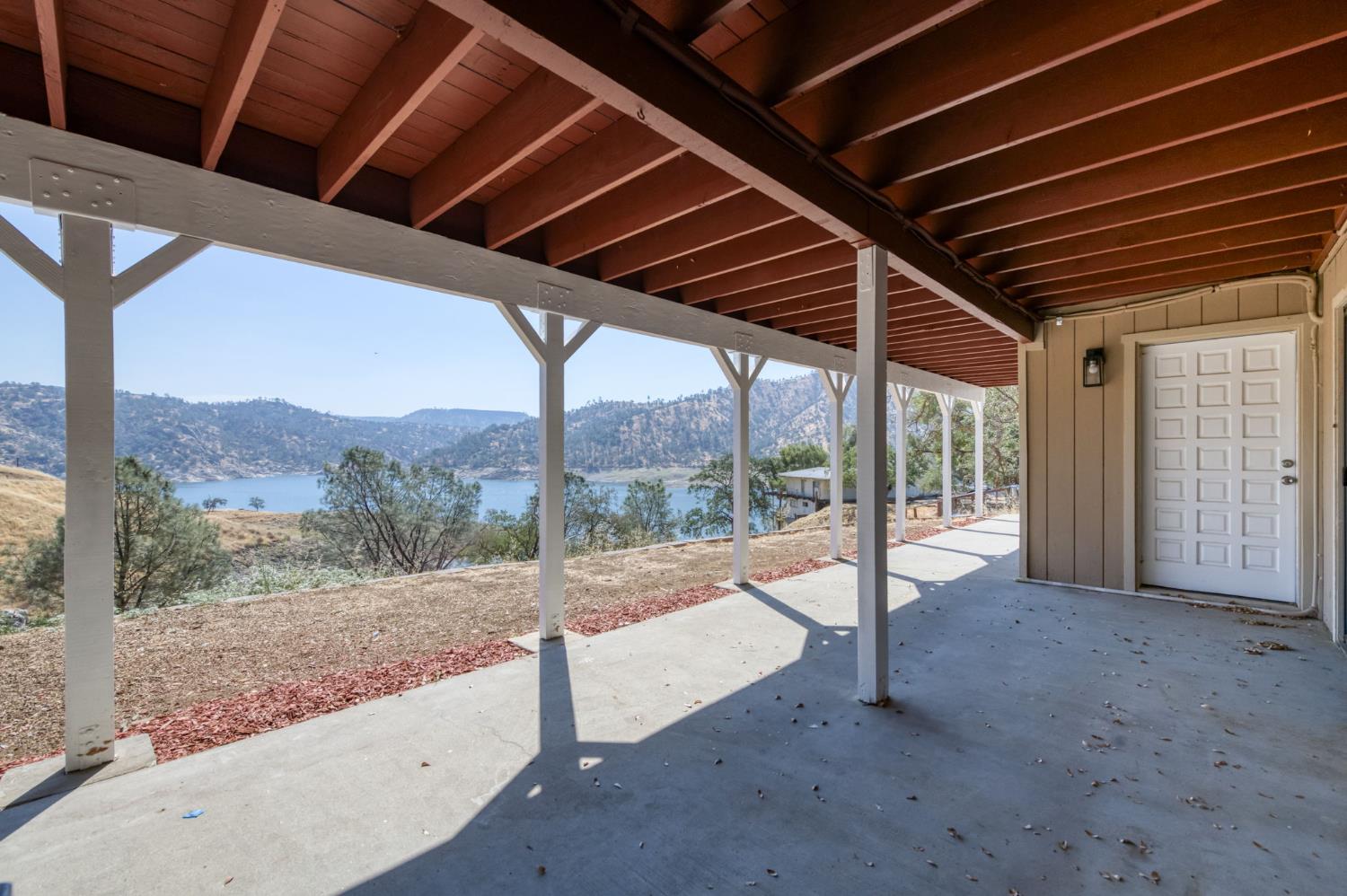 20515 Galileo Ct, Friant, CA 93626