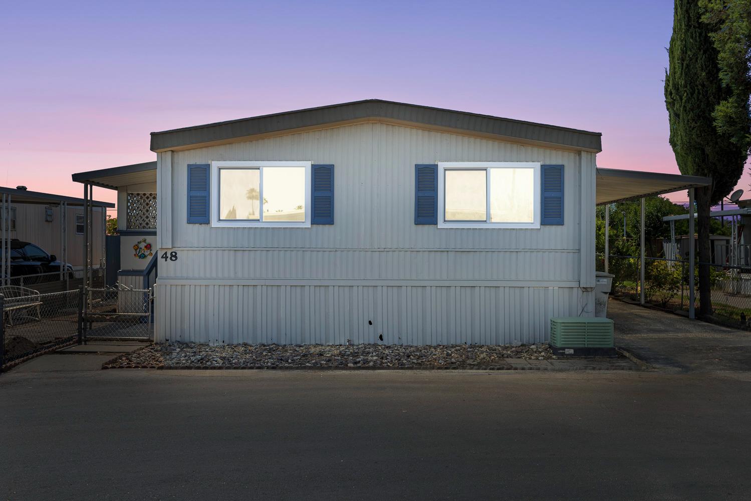 2740 W Olive #48, Fresno, CA 93728