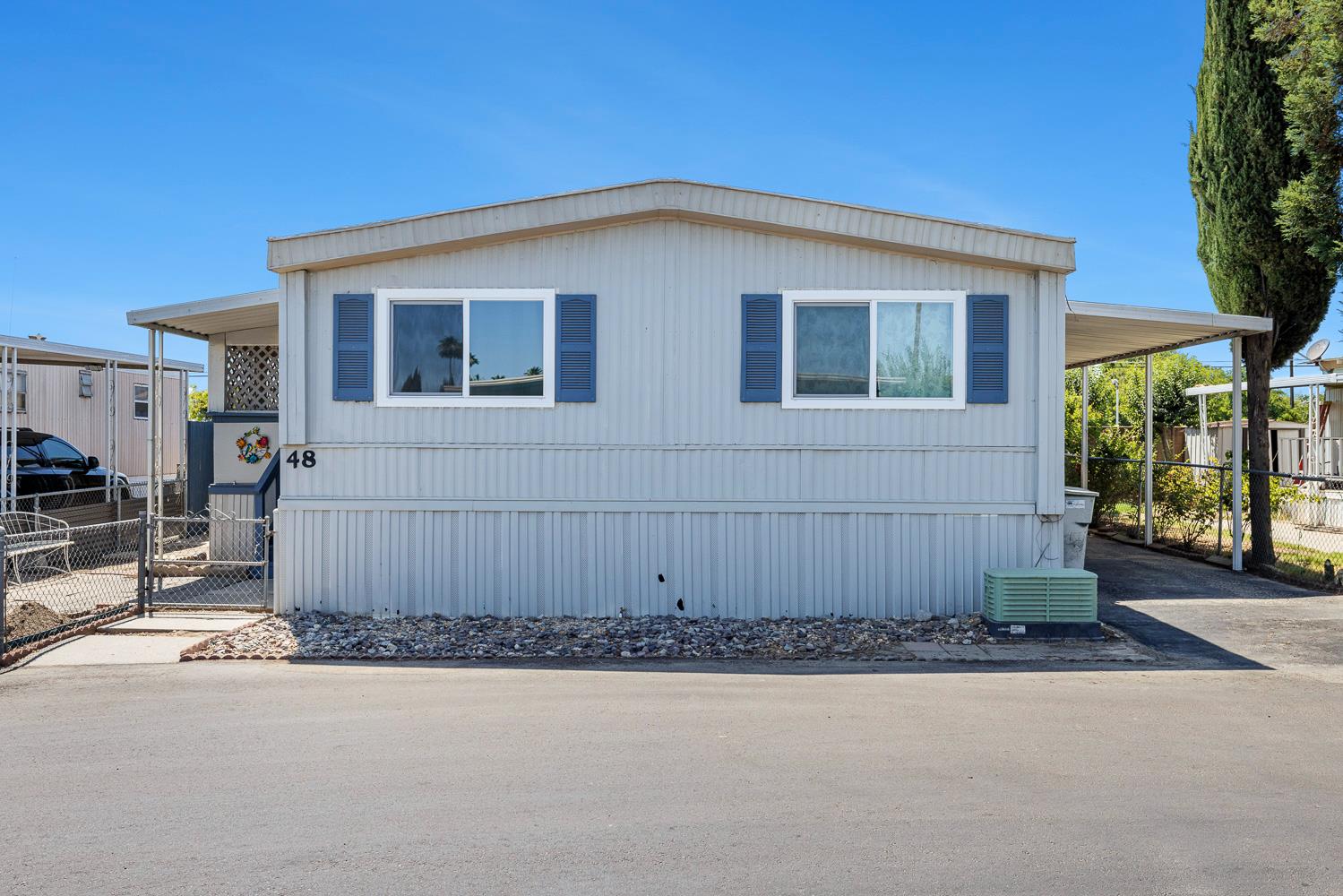 2740 W Olive #48, Fresno, CA 93728