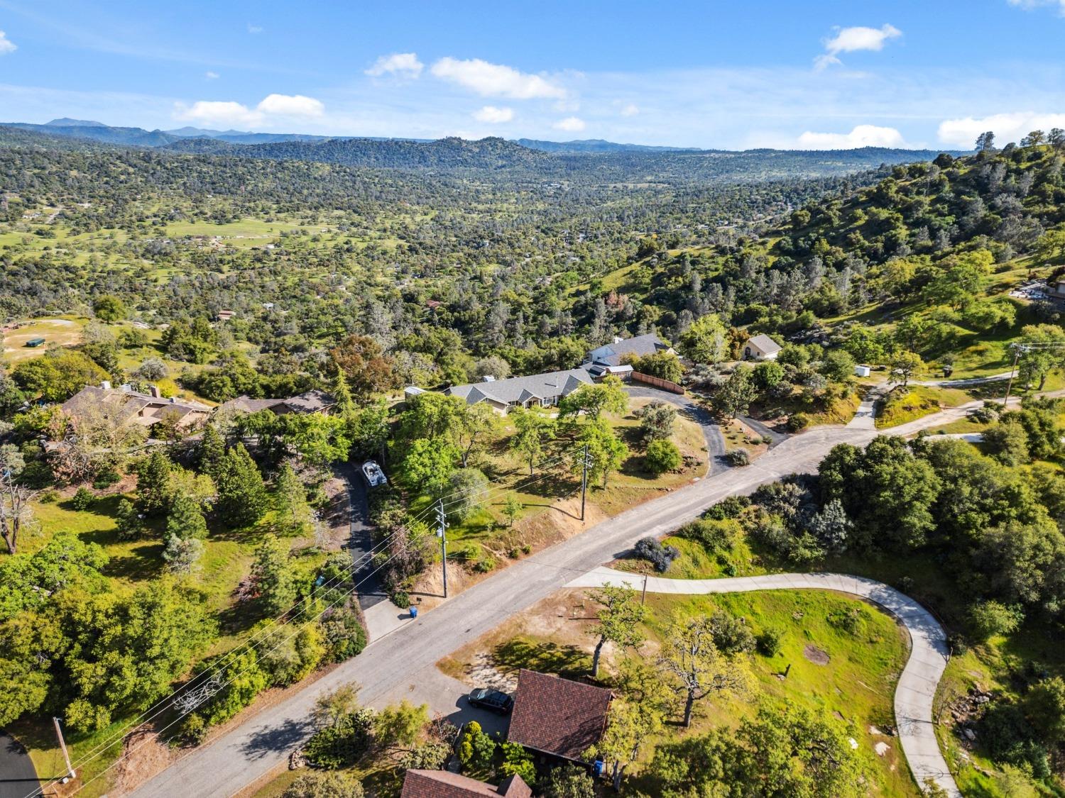 31021 Blue Heron Way, Coarsegold, CA 93614
