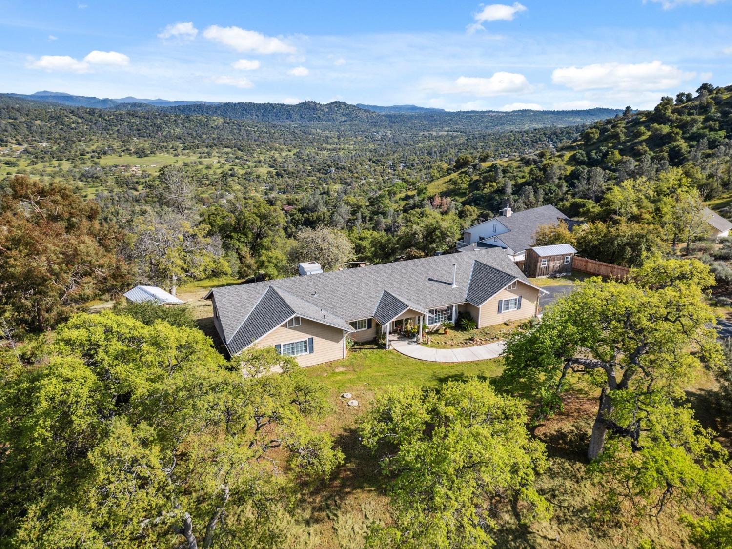 31021 Blue Heron Way, Coarsegold, CA 93614