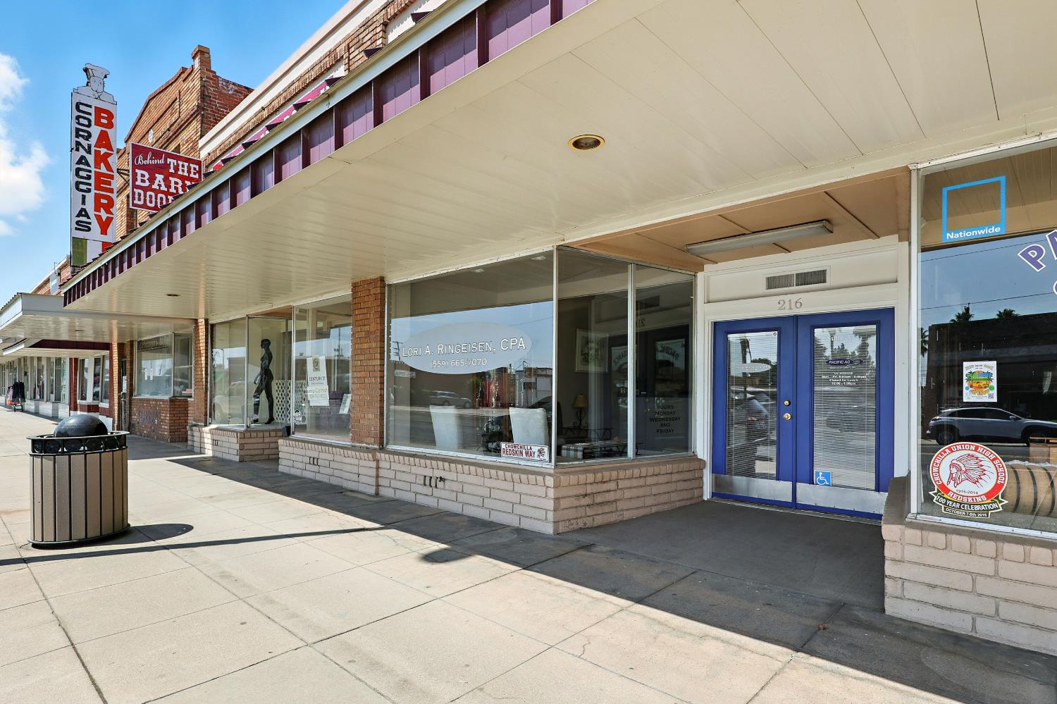 216 Robertson Blvd, Chowchilla, CA 93610