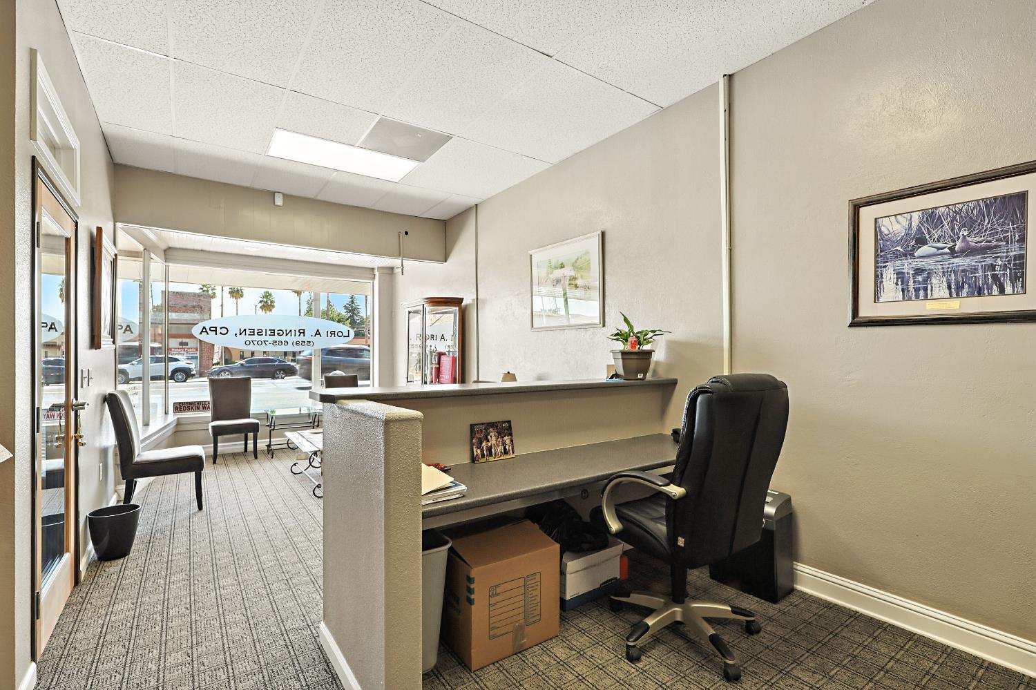 216 Robertson Blvd, Chowchilla, CA 93610