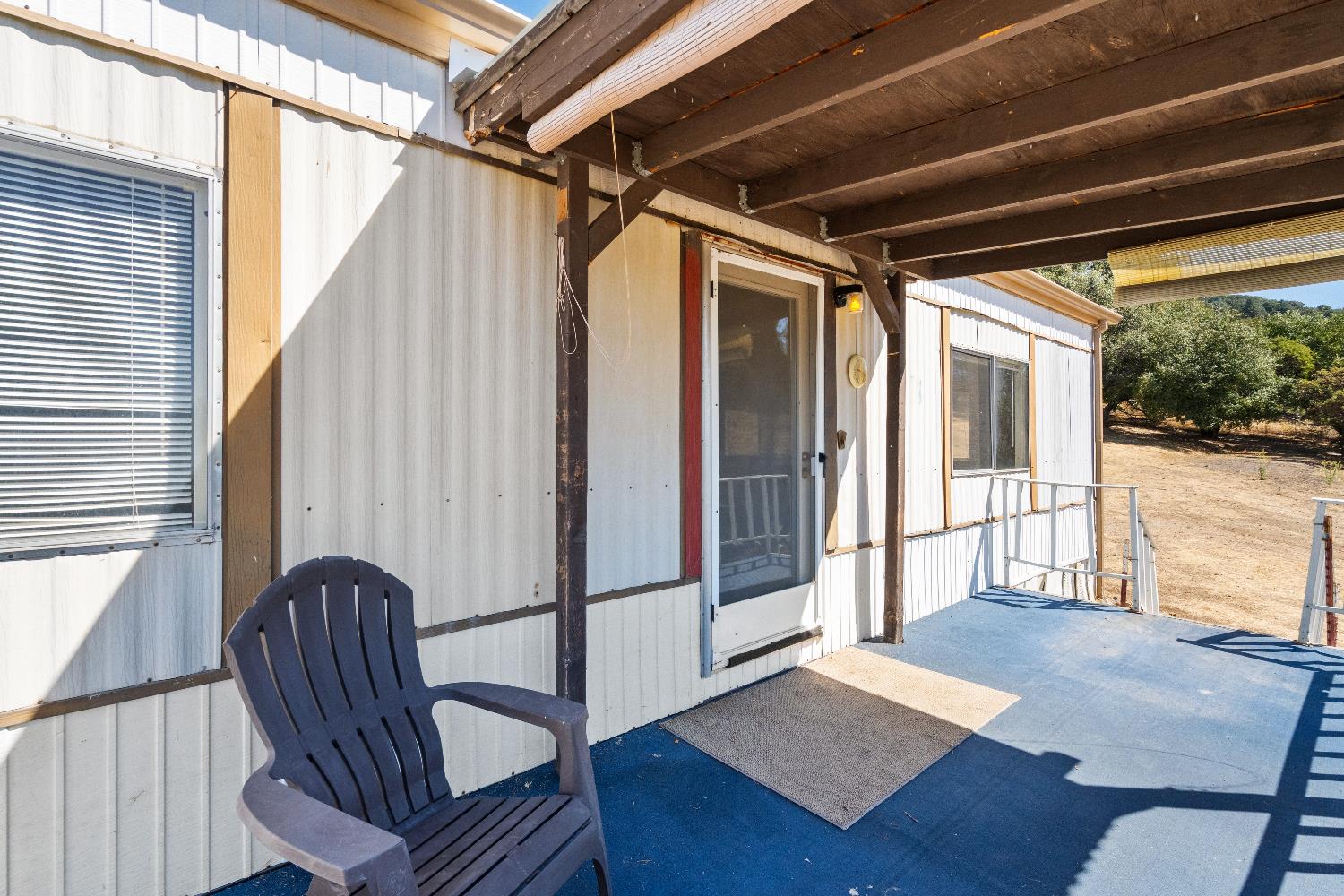 40882 Jean Rd E, Oakhurst, CA 93644