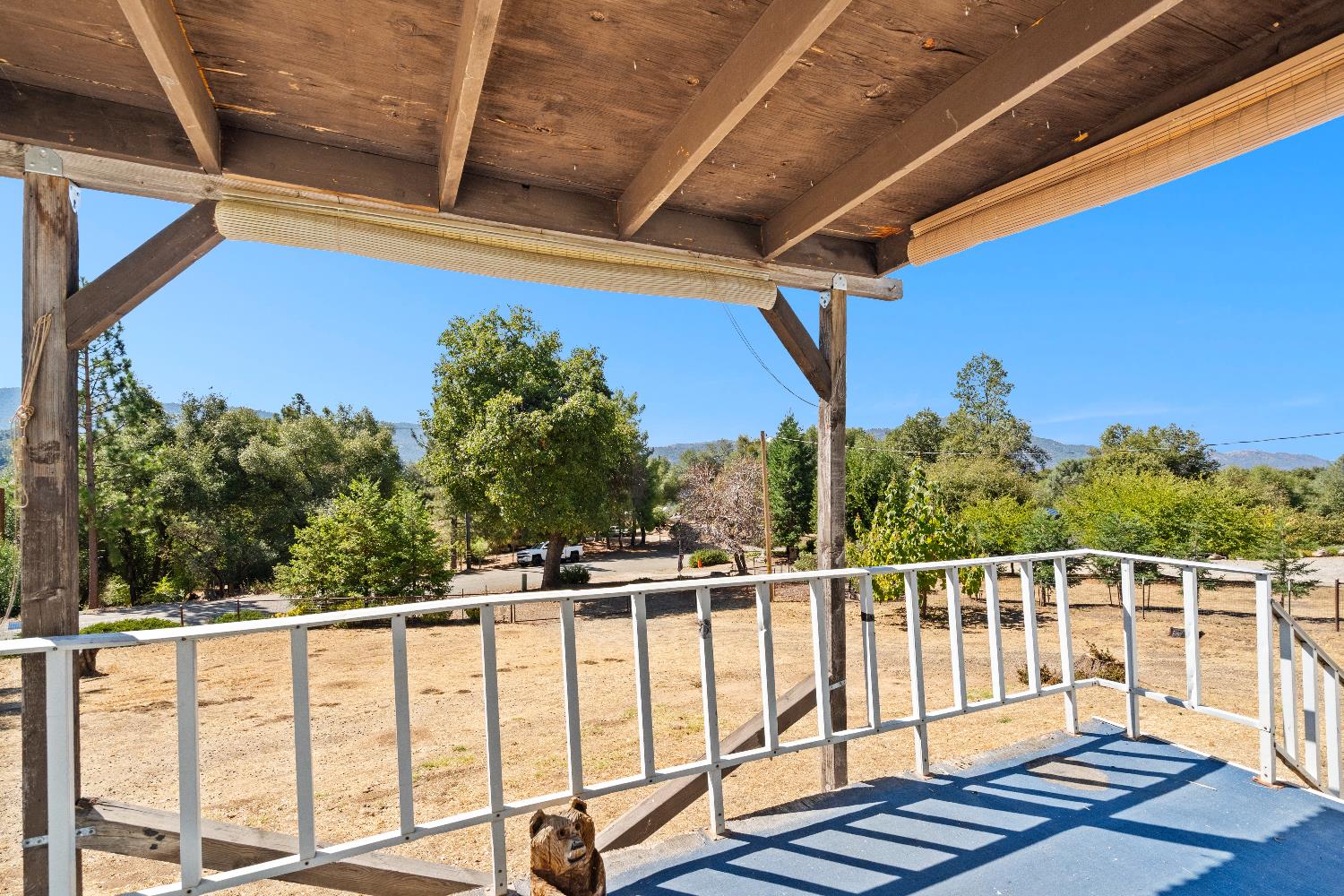 40882 Jean Rd E, Oakhurst, CA 93644