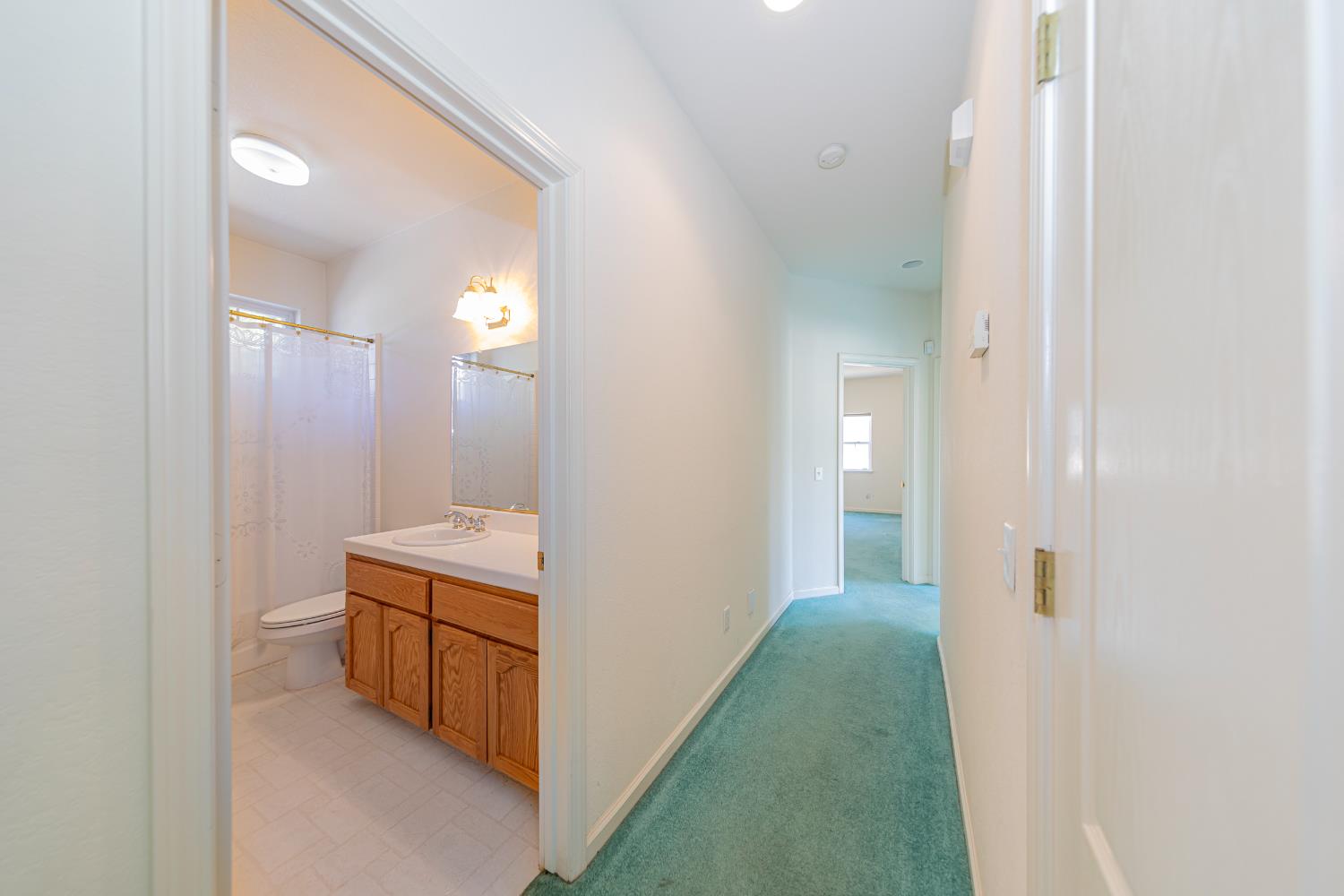 41028 Shandee Ln, Ahwahnee, CA 93601