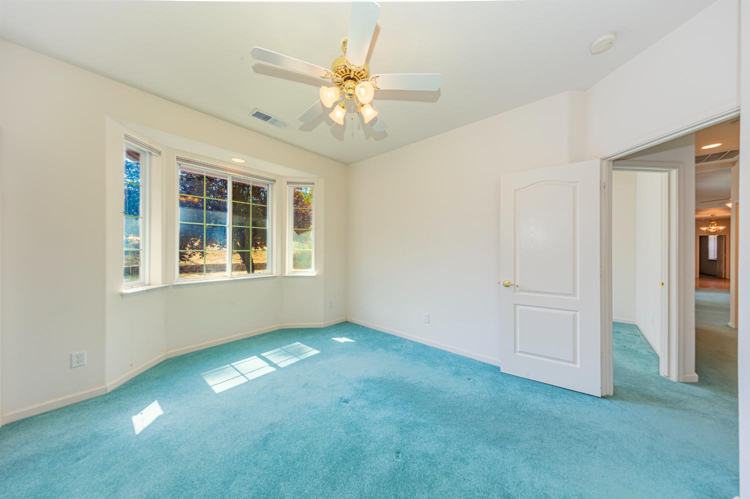 41028 Shandee Ln, Ahwahnee, CA 93601