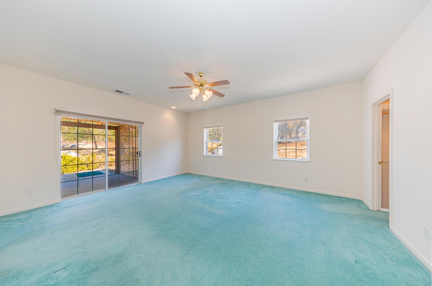 41028 Shandee Ln, Ahwahnee, CA 93601