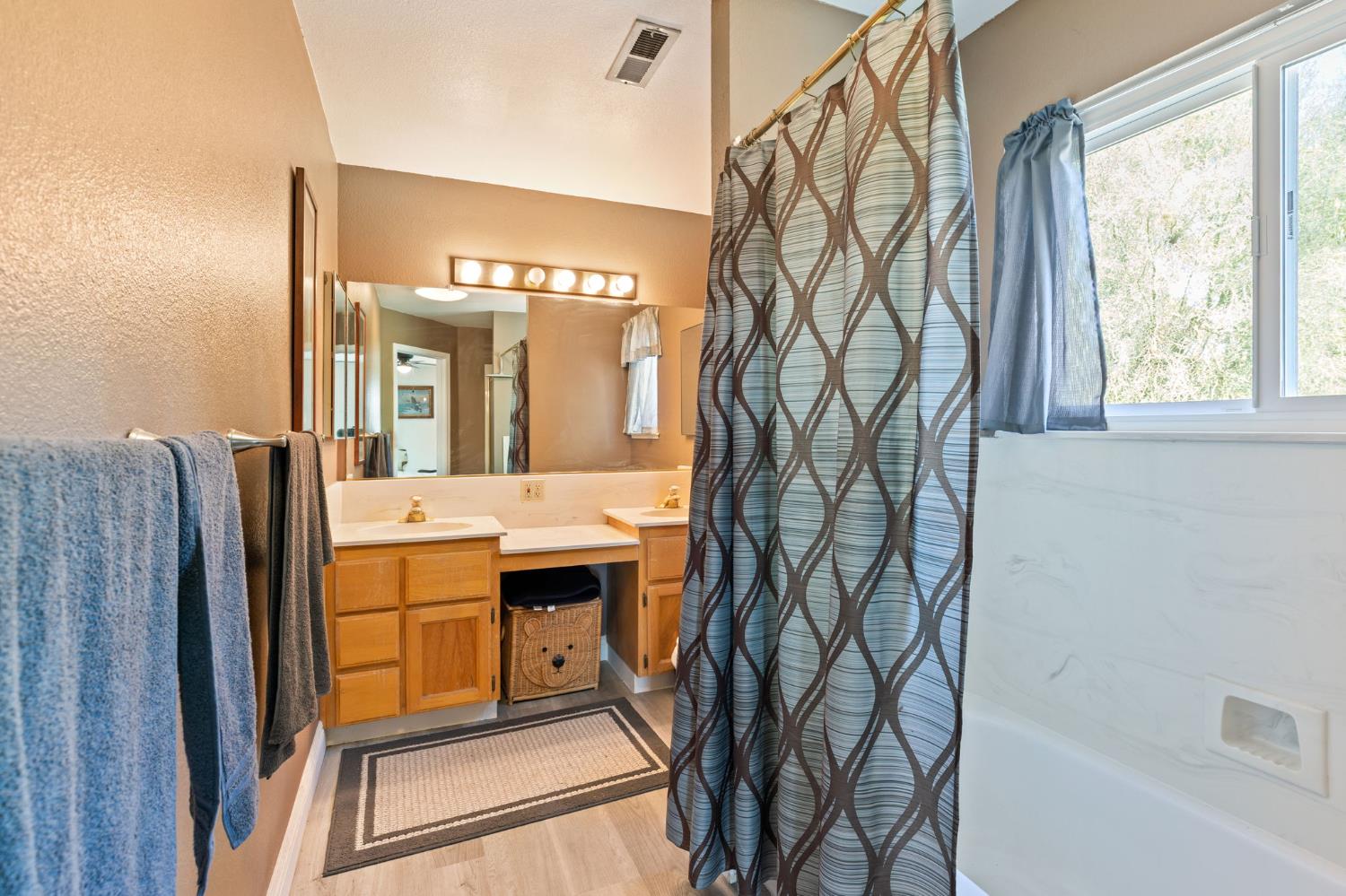 35670 Road 603, Madera, CA 93638