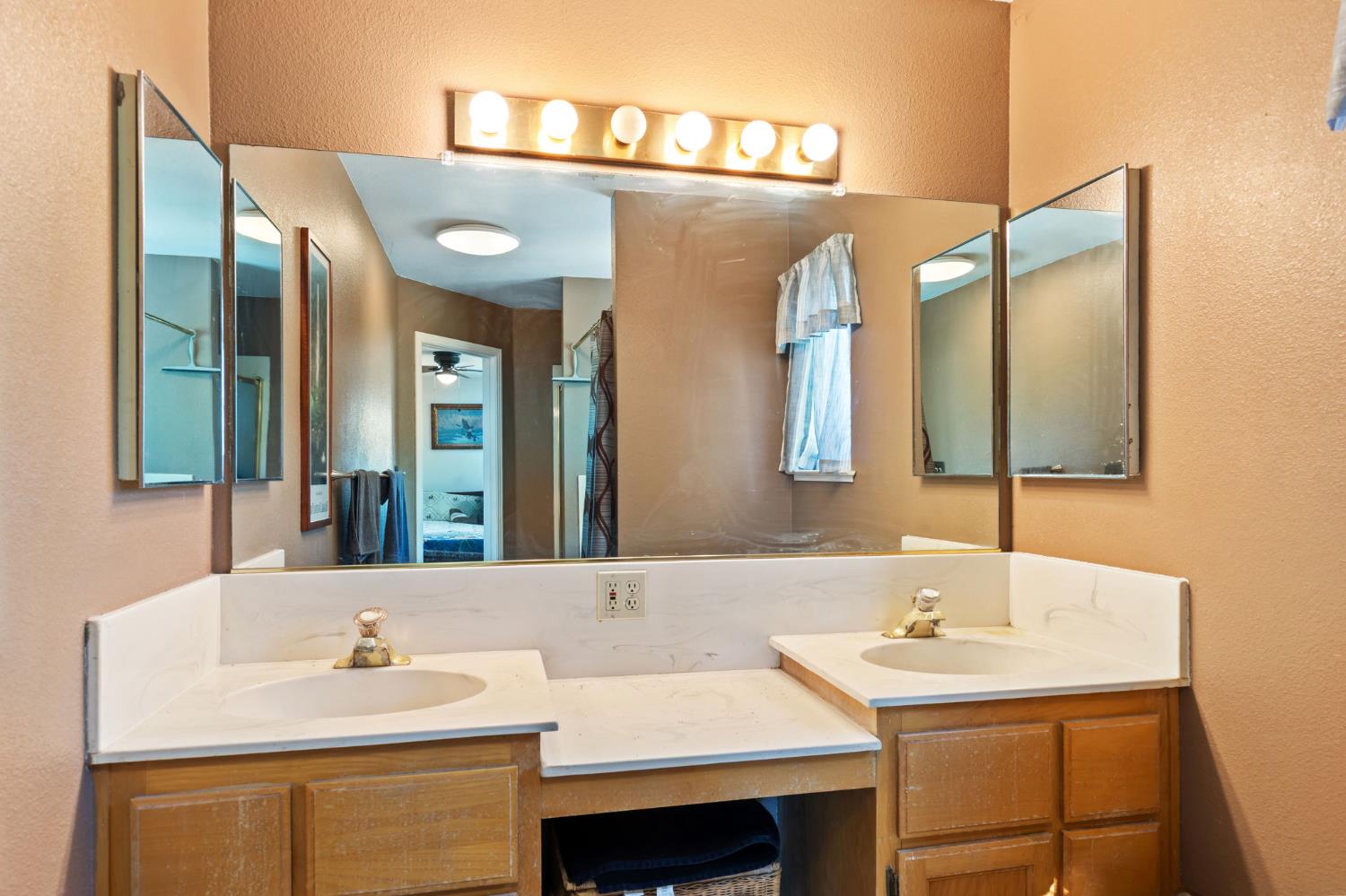 35670 Road 603, Madera, CA 93638