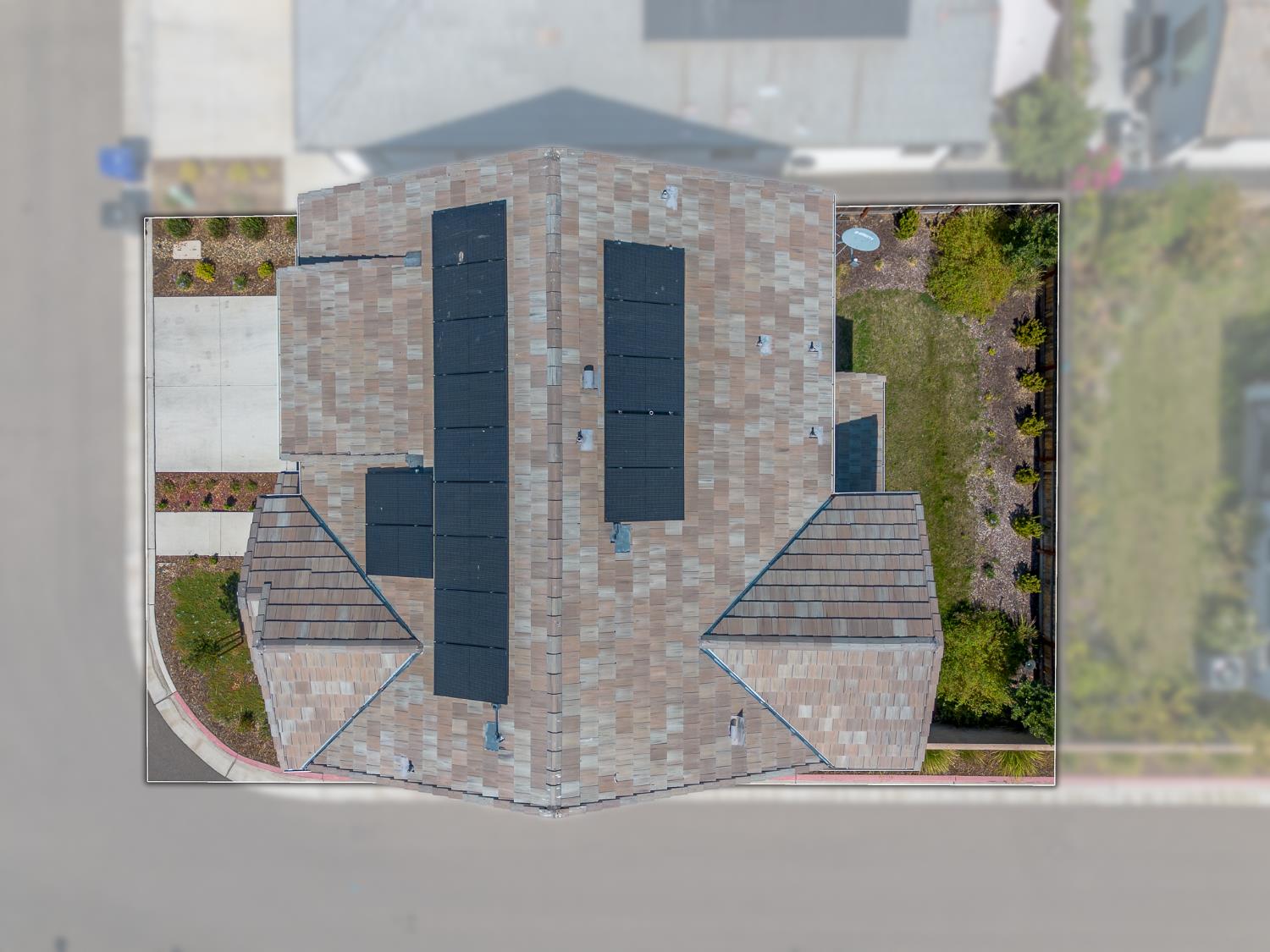 1396 E Via Prato Dr, Fresno, CA 93730