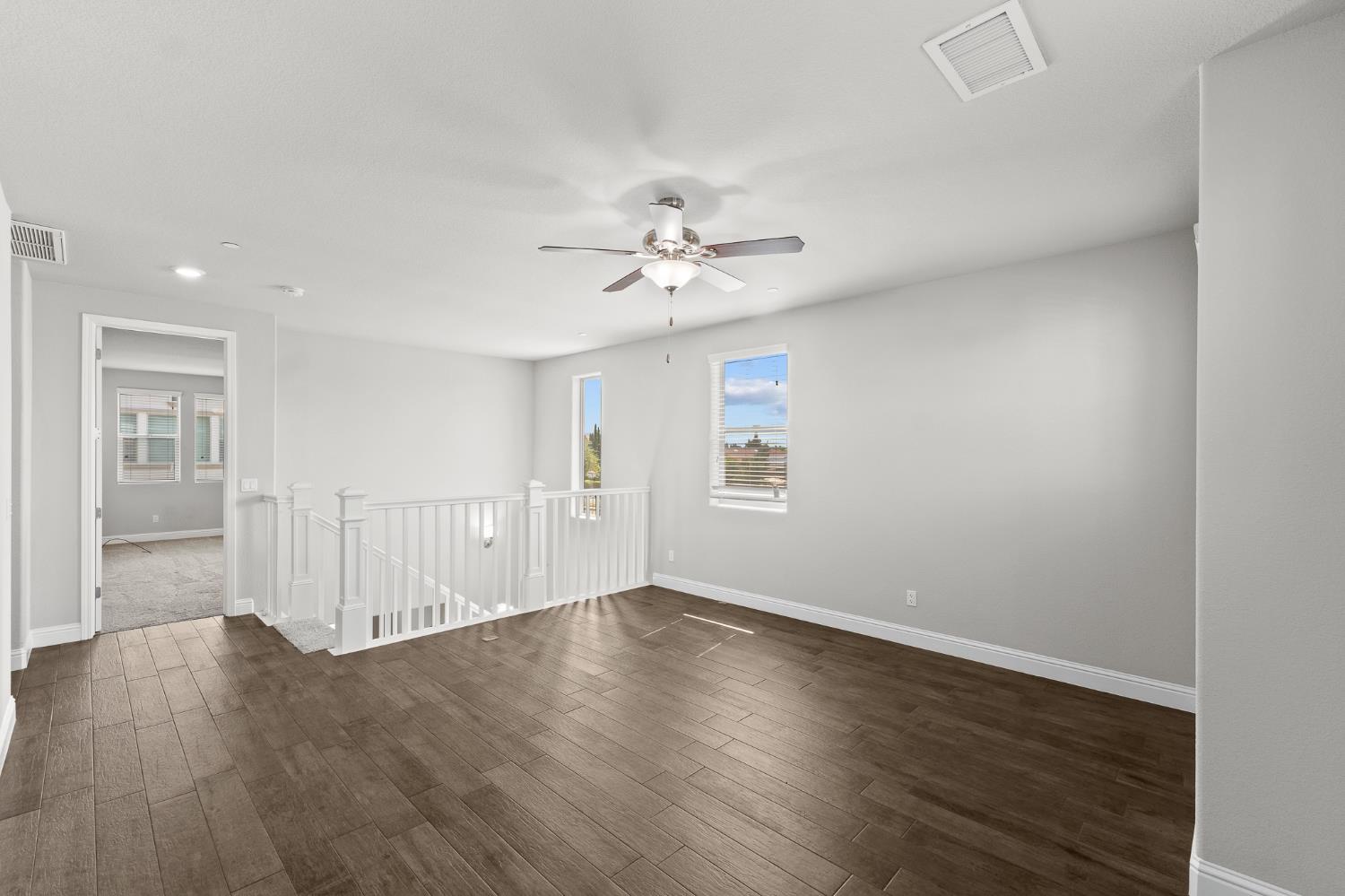 1396 E Via Prato Dr, Fresno, CA 93730