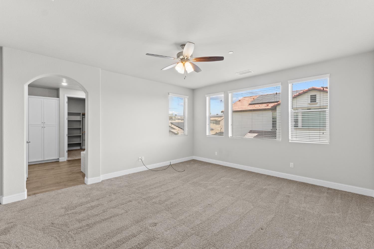 1396 E Via Prato Dr, Fresno, CA 93730