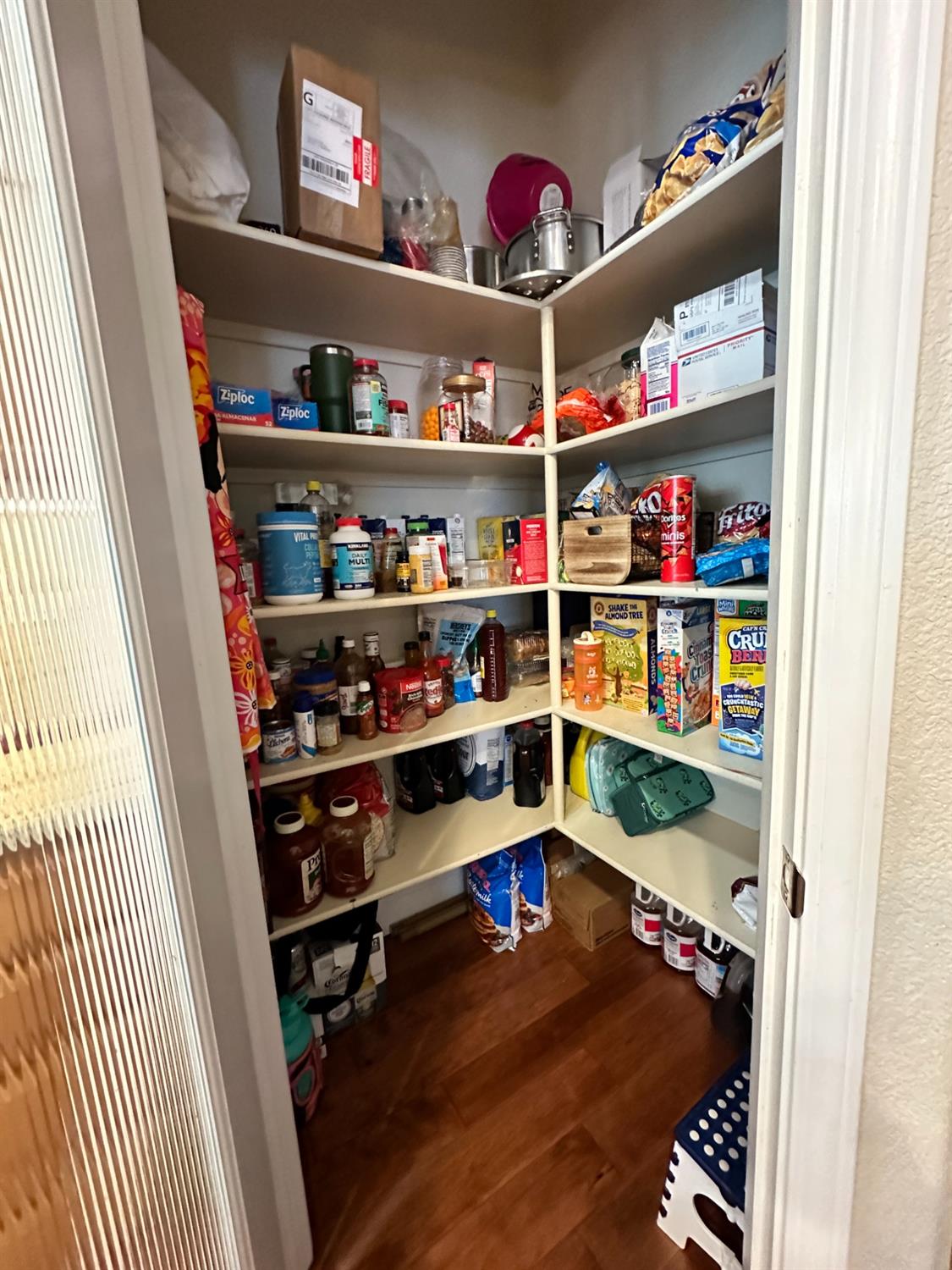 1040 Birch Run Way, Manteca, CA 95336