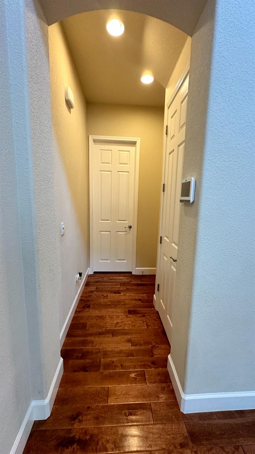 1040 Birch Run Way, Manteca, CA 95336