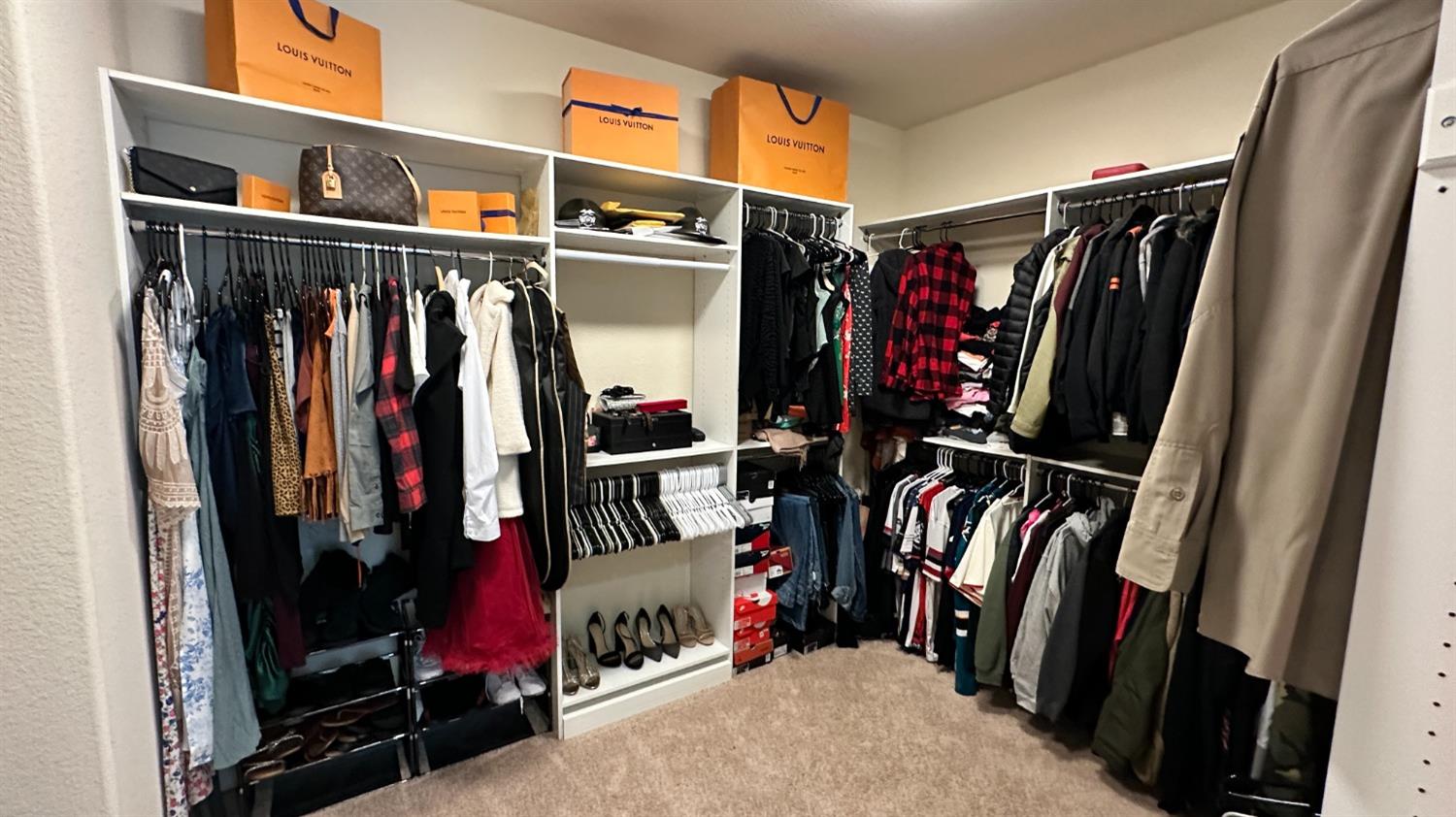 1040 Birch Run Way, Manteca, CA 95336