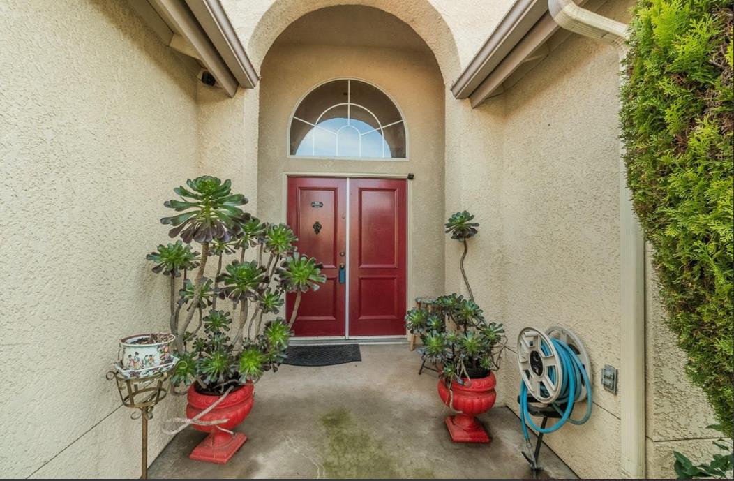 5443 W Flint Way, Fresno, CA 93722