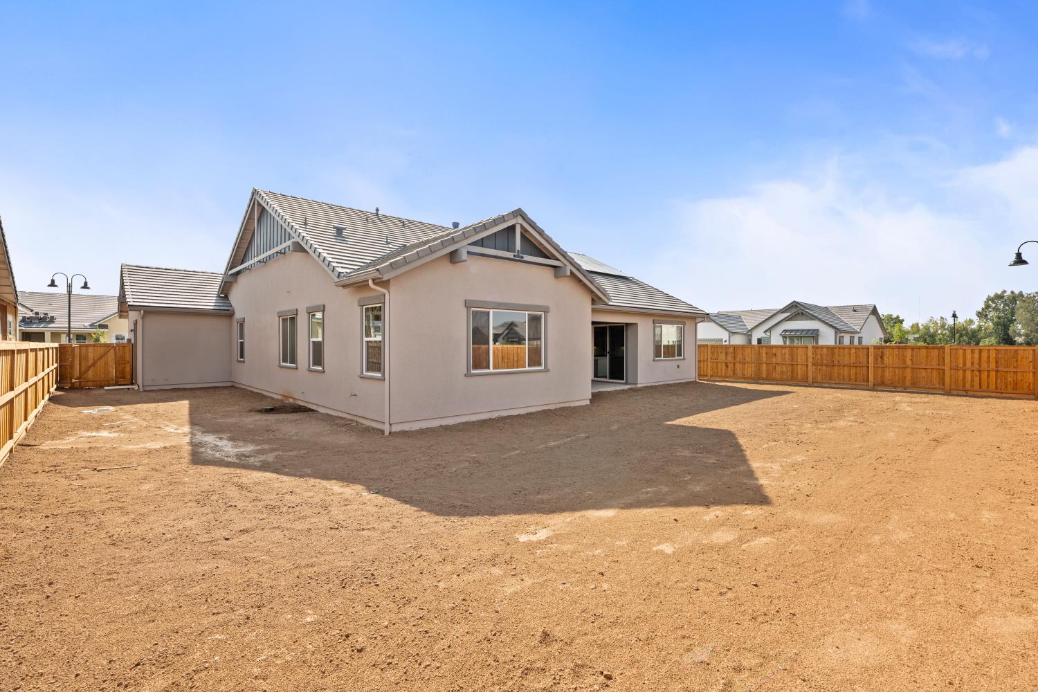 1386 N Fordham Ave, Clovis, CA 93619