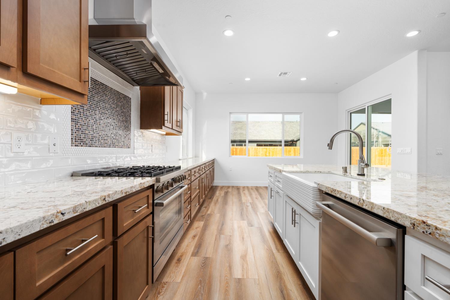 1386 N Fordham Ave, Clovis, CA 93619