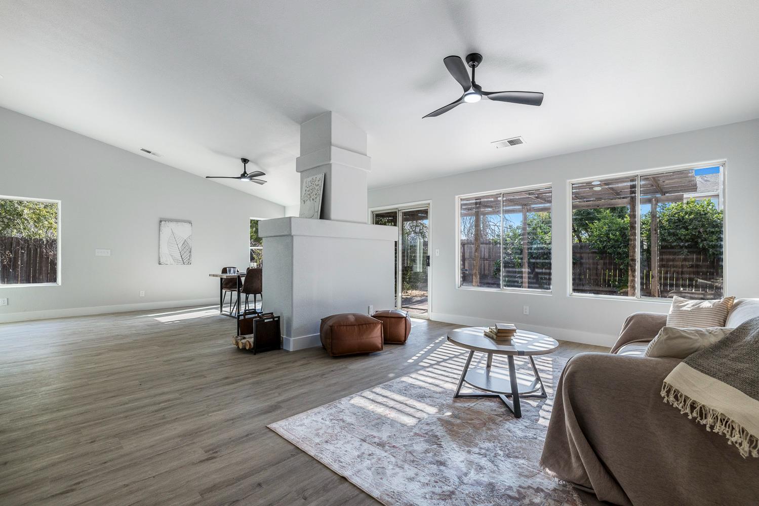 3514 Hornet Ave, Clovis, CA 93611