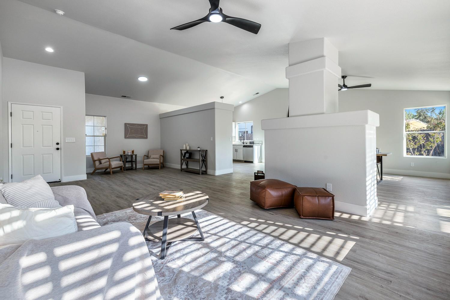 3514 Hornet Ave, Clovis, CA 93611