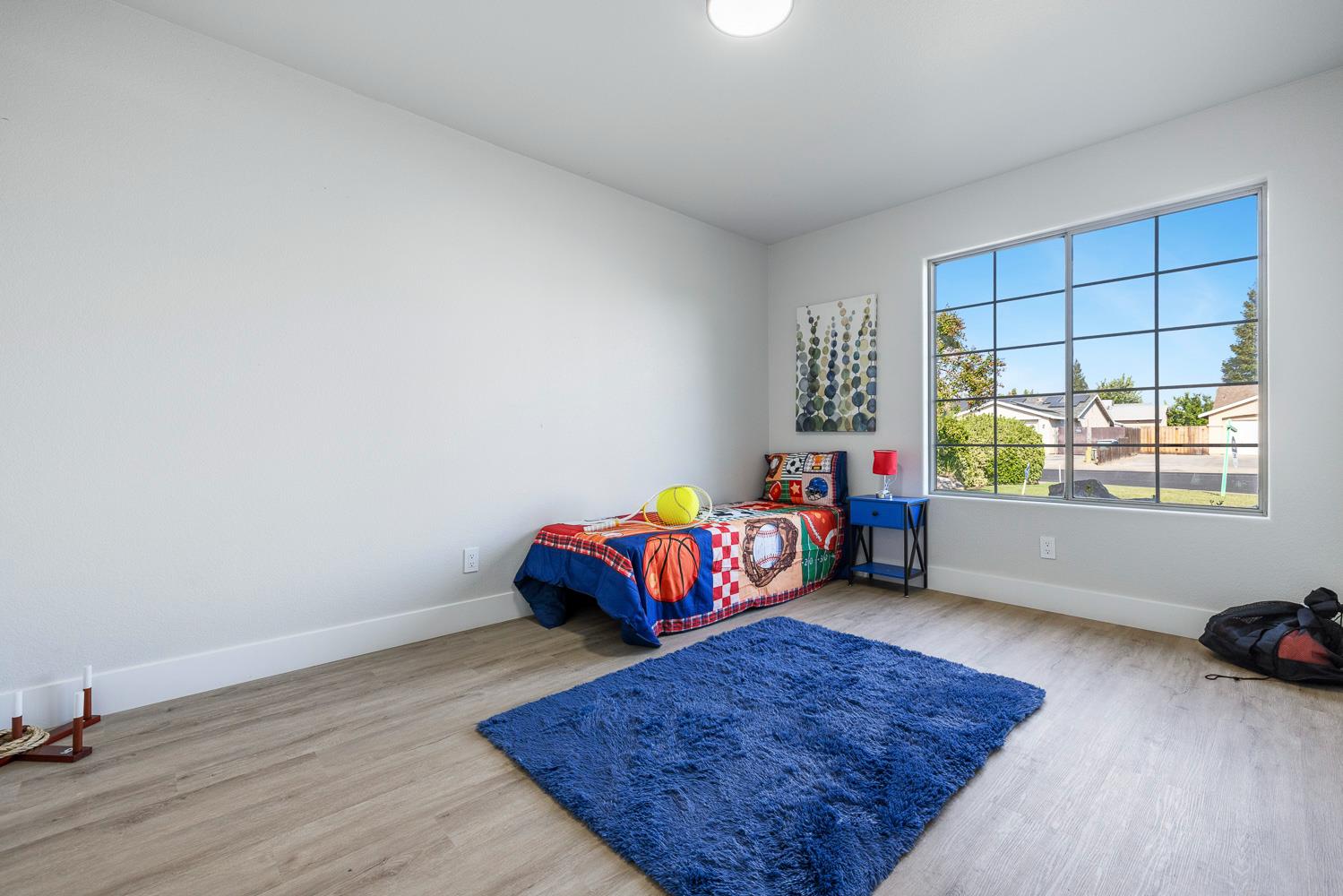 3514 Hornet Ave, Clovis, CA 93611