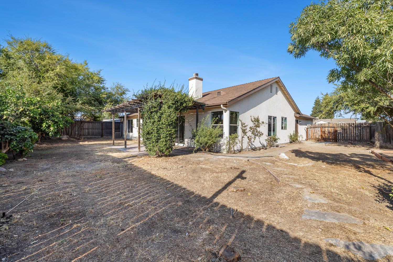 3514 Hornet Ave, Clovis, CA 93611