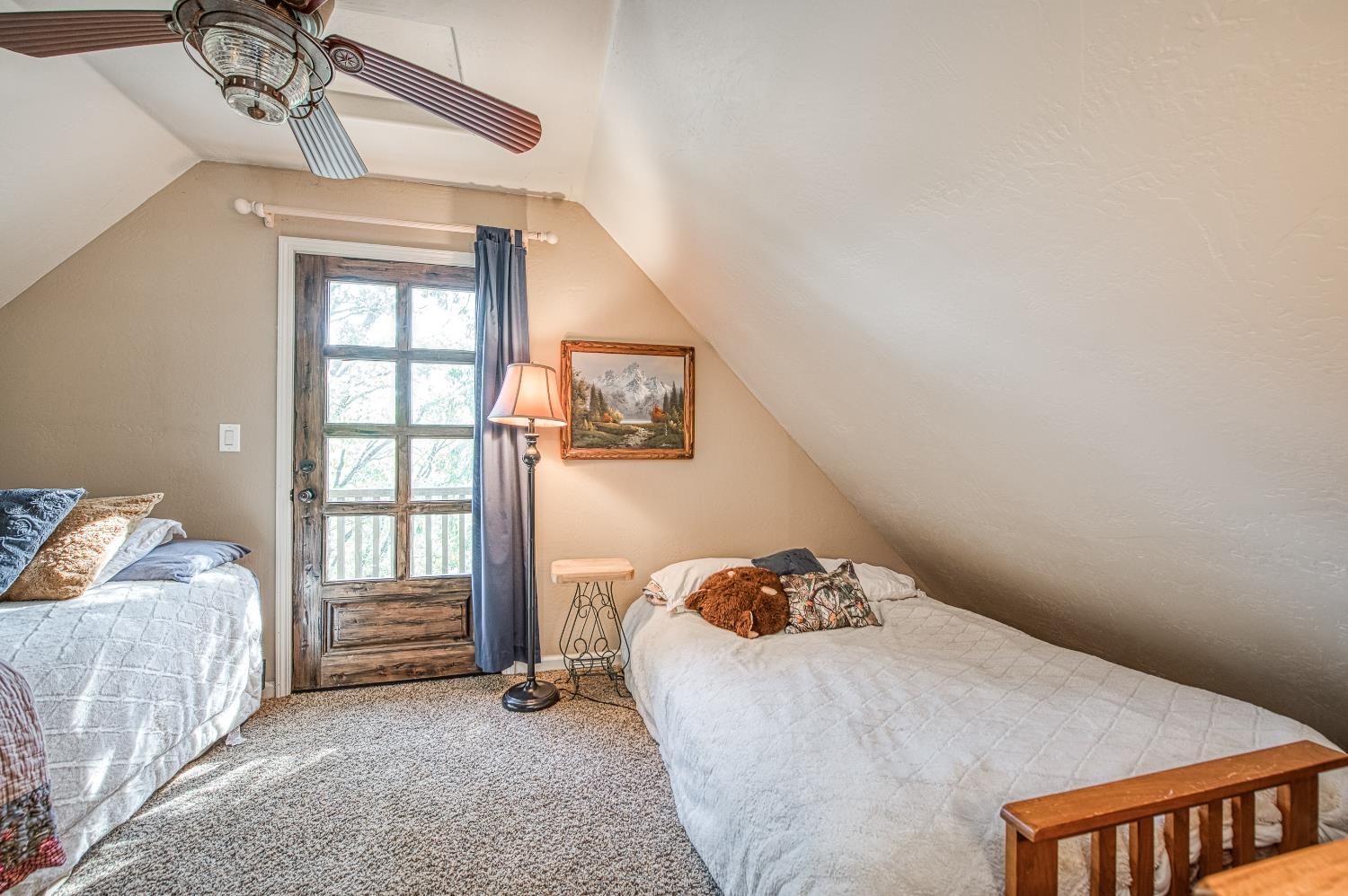 41436 Meadow Ln, Auberry, CA 93602