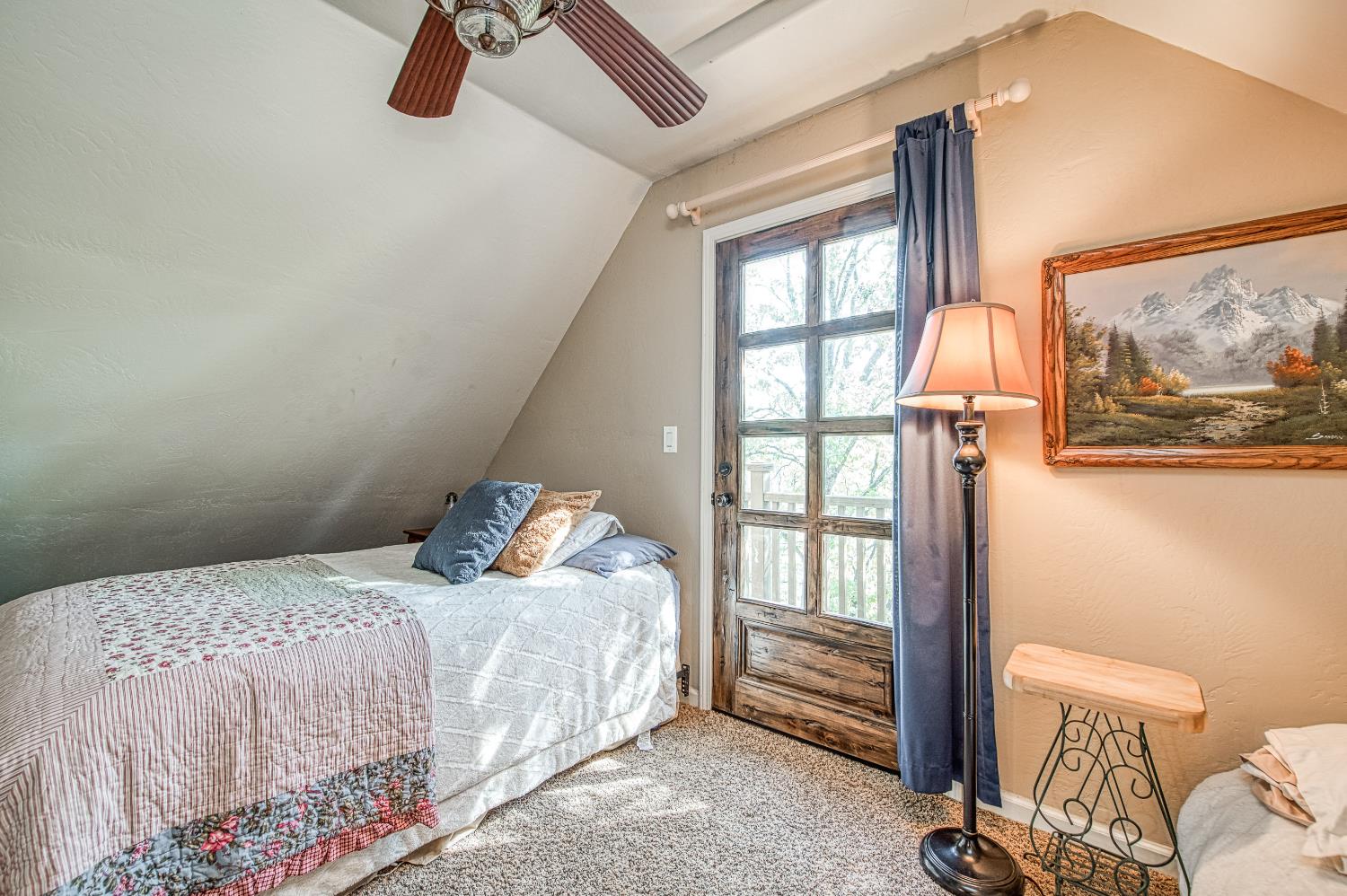 41436 Meadow Ln, Auberry, CA 93602