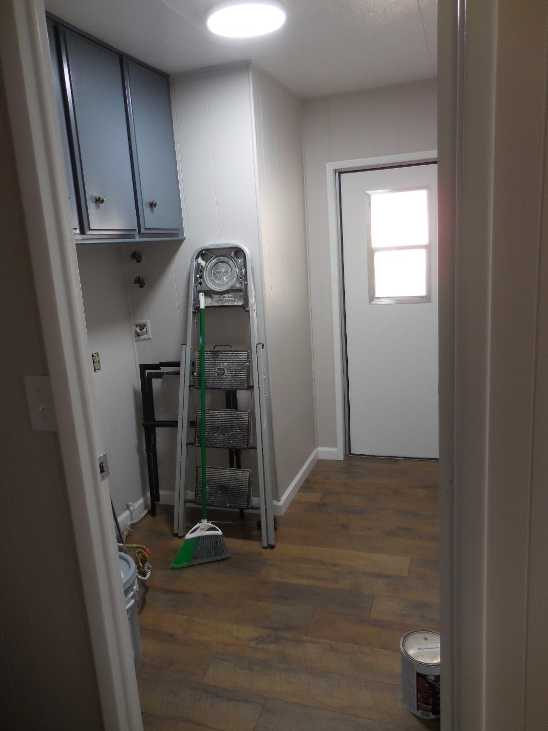 221 W Herndon Ave #49, Pinedale, CA 93650