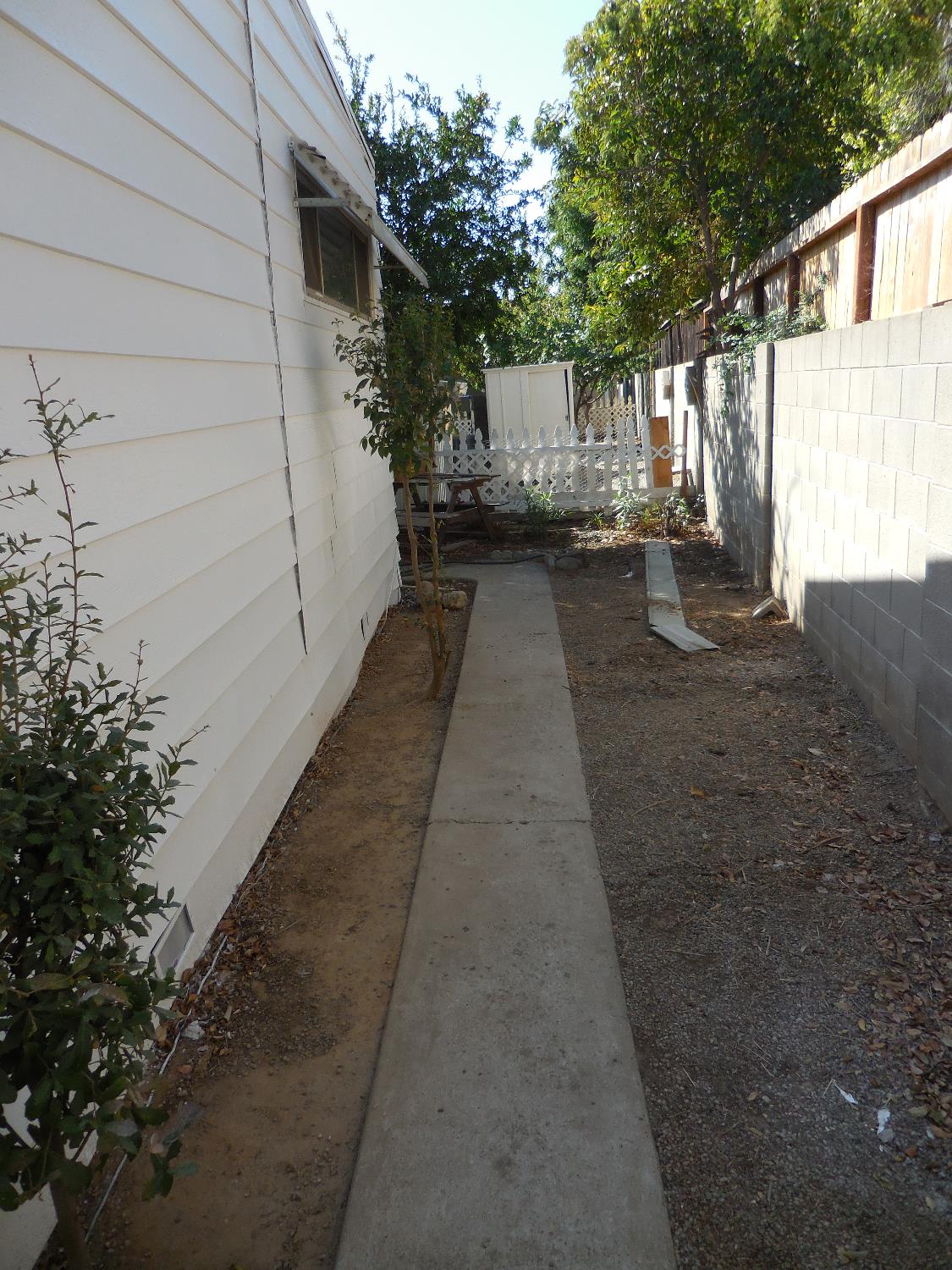 221 W Herndon Ave #49, Pinedale, CA 93650