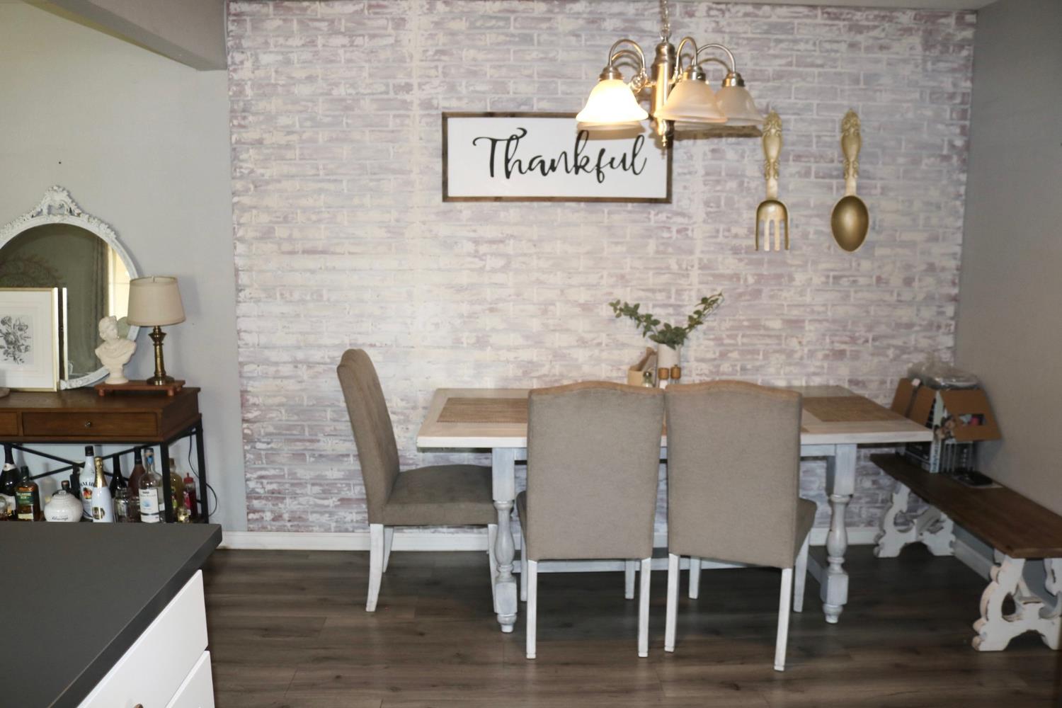 1023 Aram Ave, Madera, CA 93637