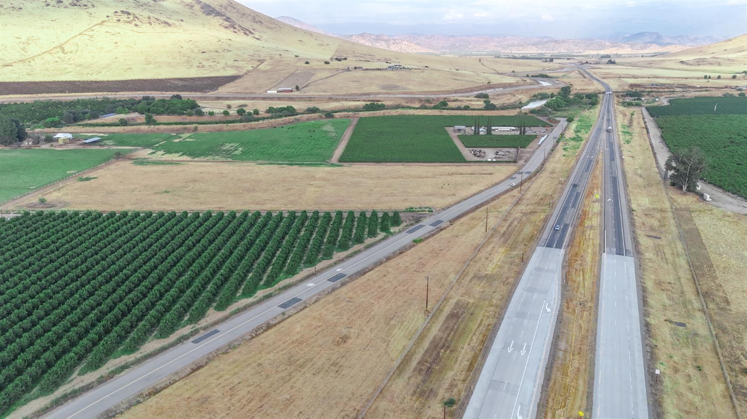 19196 King Canyan Road E, Sanger, CA 93657