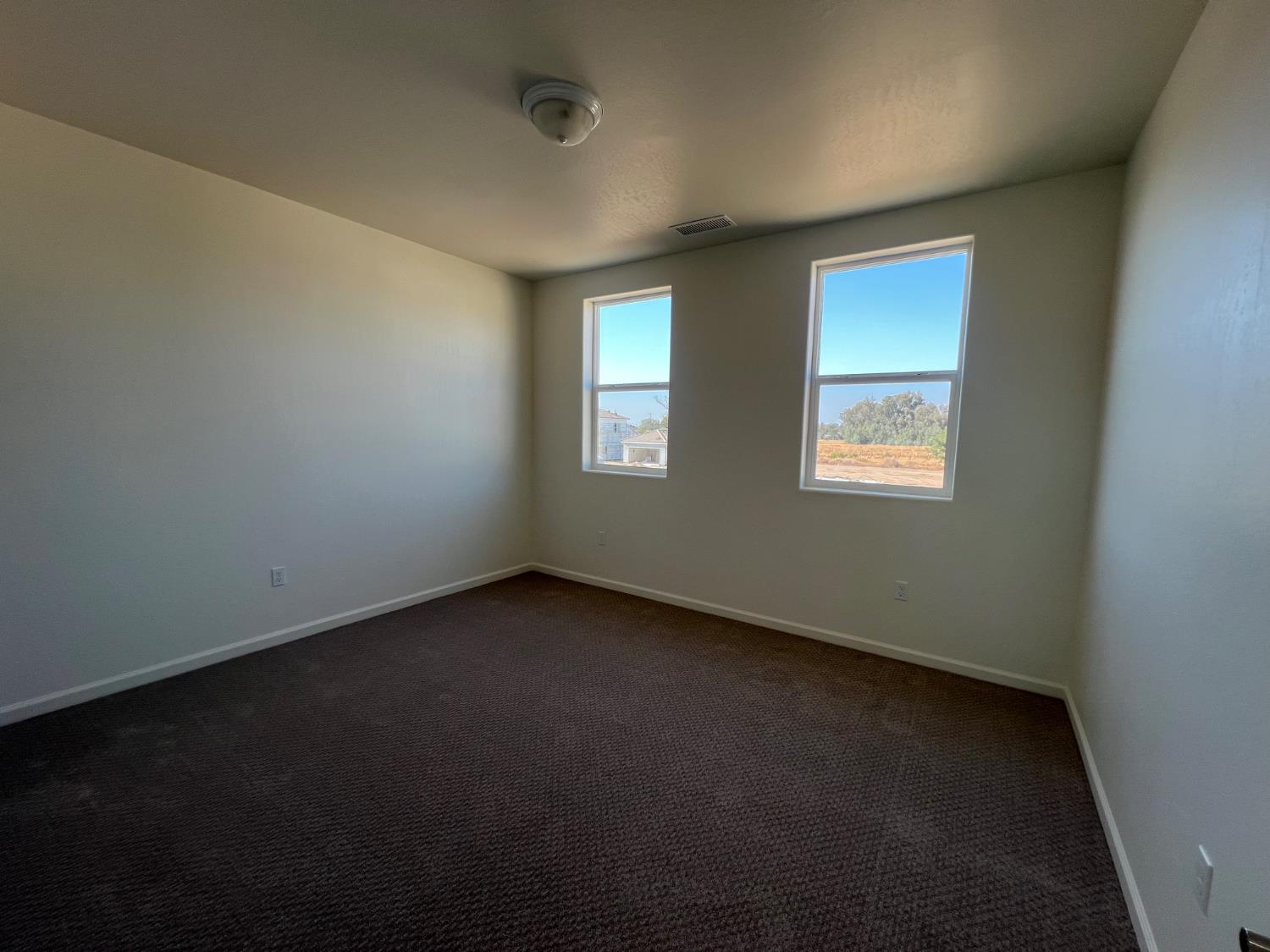 1473 Concord Way #LT 41, Dinuba, CA 93618