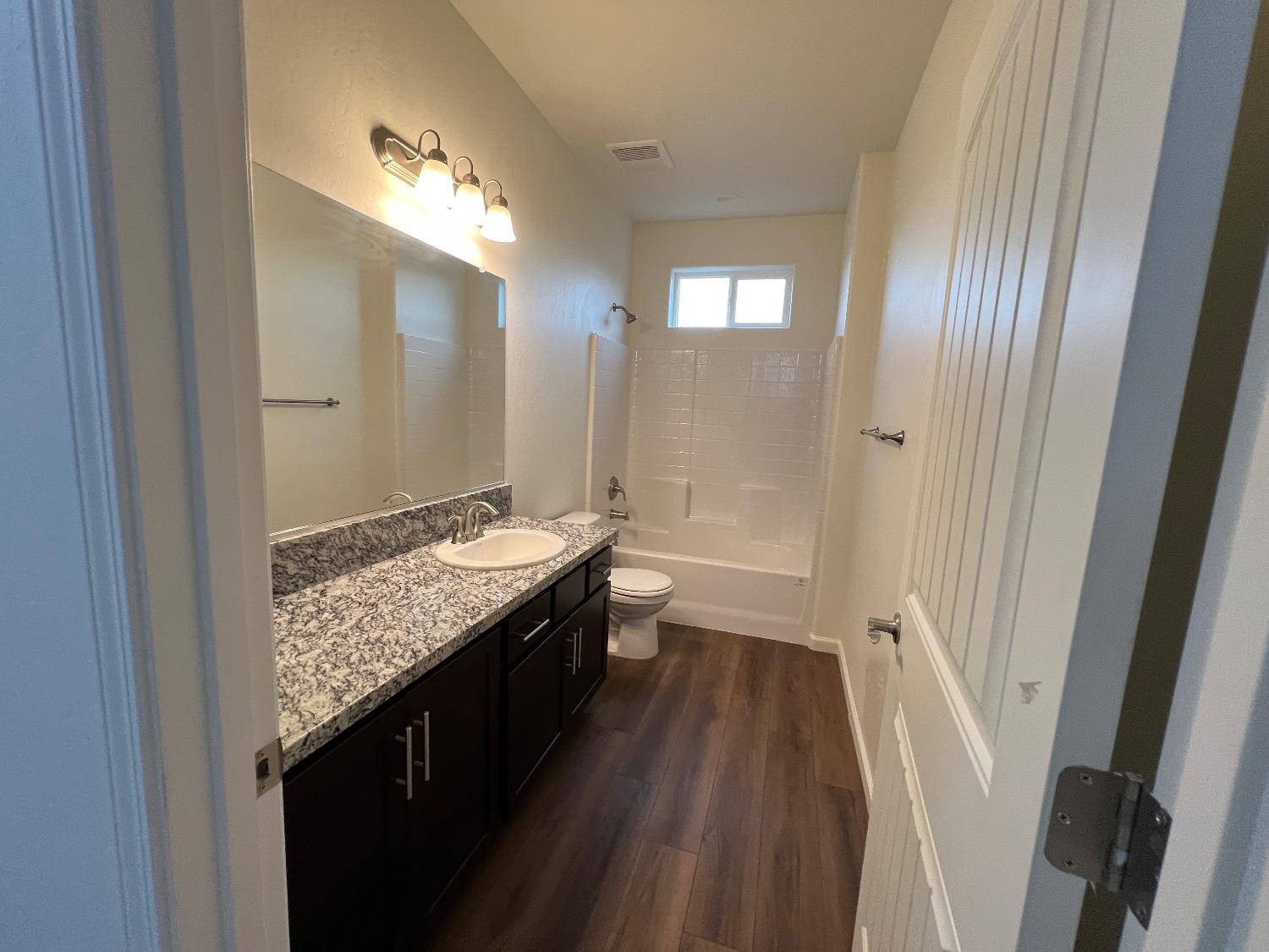 1473 Concord Way #LT 41, Dinuba, CA 93618