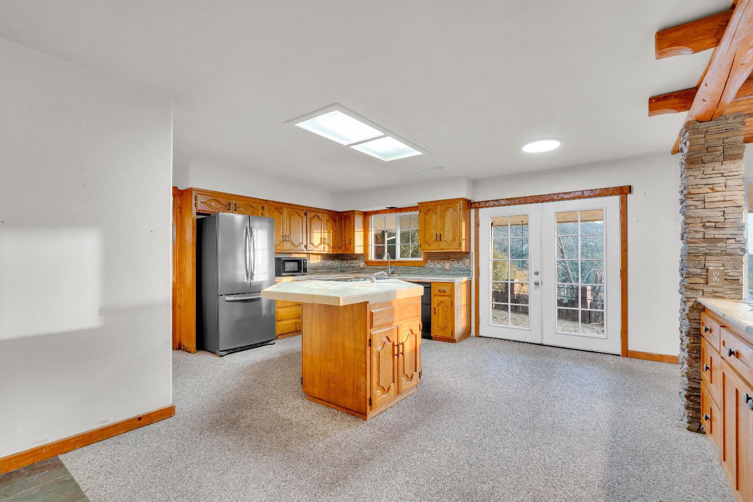 28548 Hitching Post Rd, Tollhouse, CA 93667