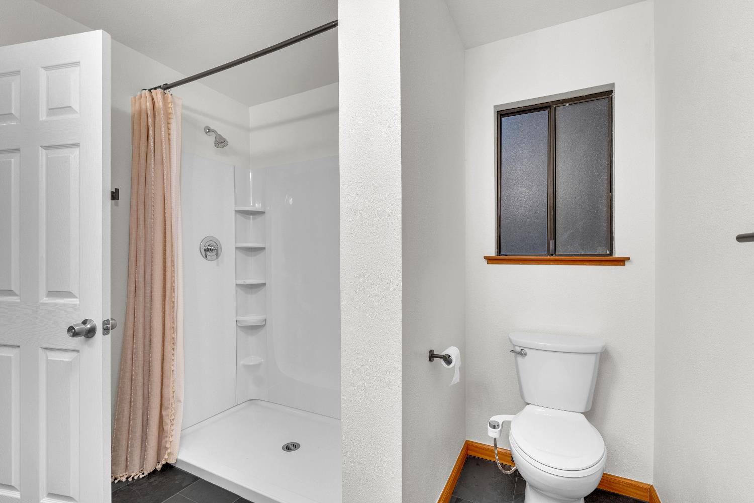 28548 Hitching Post Rd, Tollhouse, CA 93667