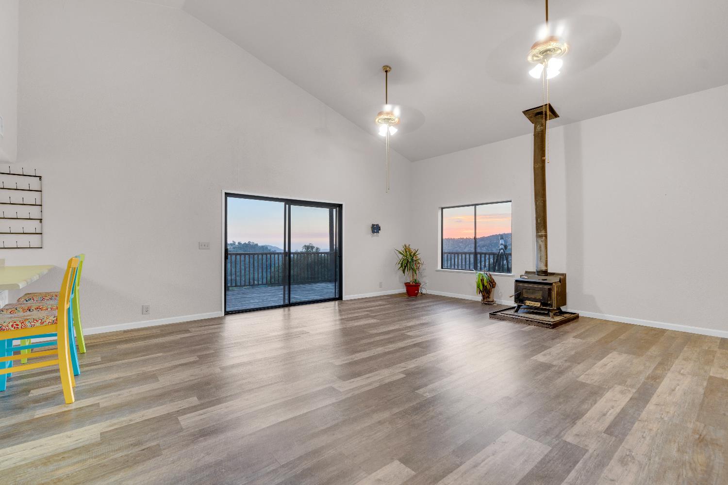 28548 Hitching Post Rd, Tollhouse, CA 93667