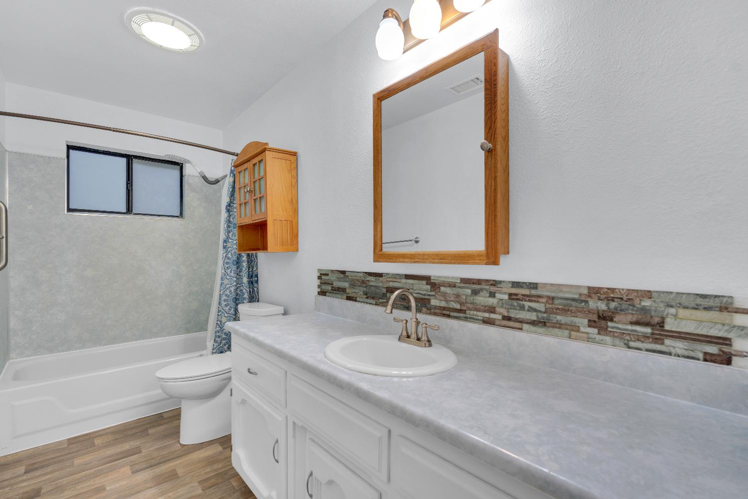 28548 Hitching Post Rd, Tollhouse, CA 93667