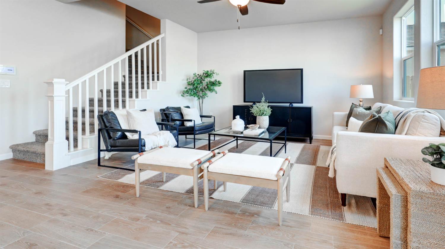 7102 W Ashcroft Ave, Fresno, CA 93723