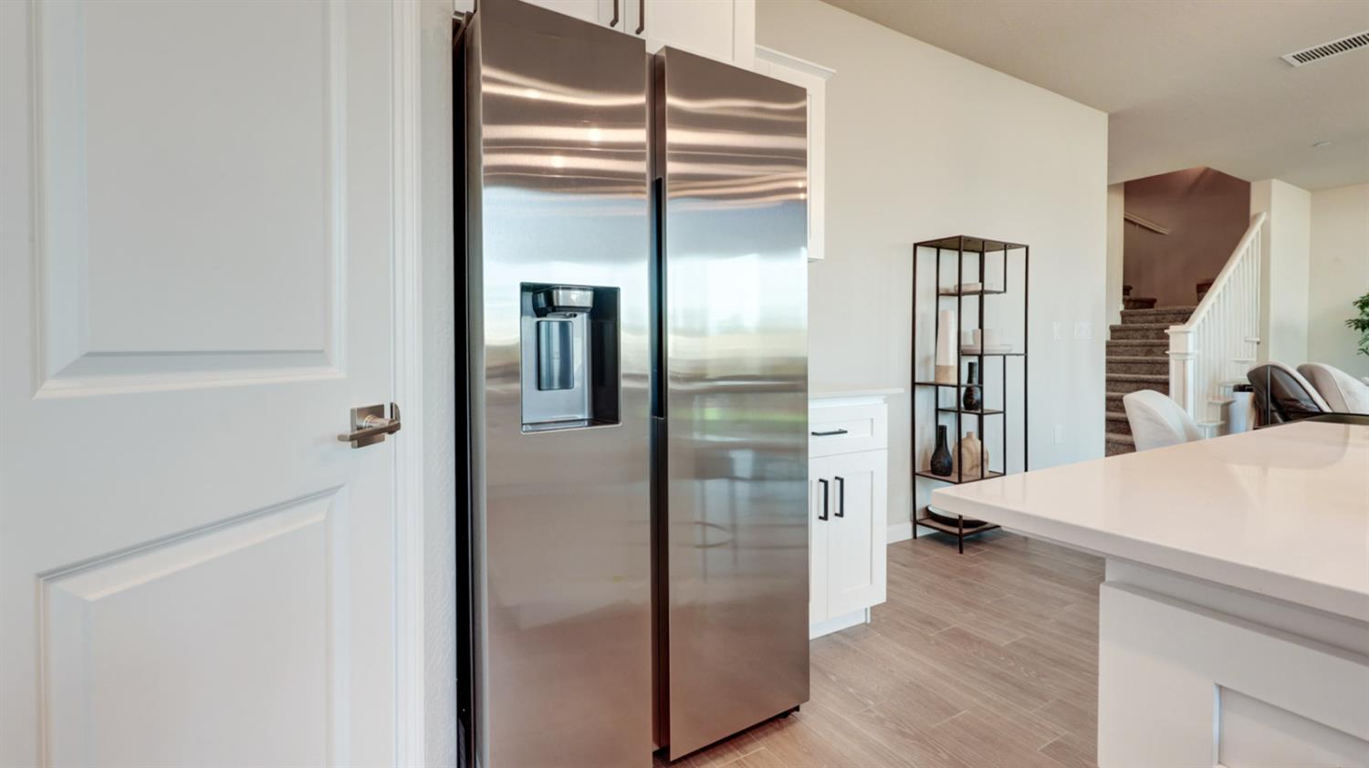 7102 W Ashcroft Ave, Fresno, CA 93723