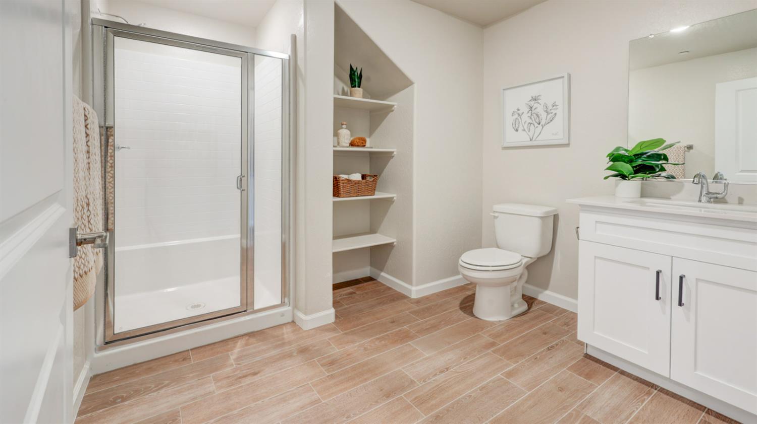 7102 W Ashcroft Ave, Fresno, CA 93723