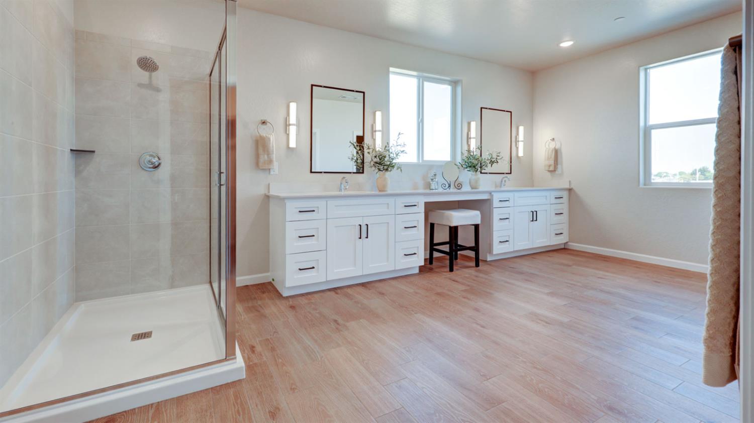 7102 W Ashcroft Ave, Fresno, CA 93723