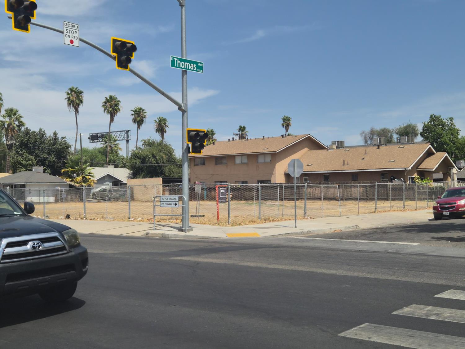 704 N Fresno St, Fresno, CA 93701