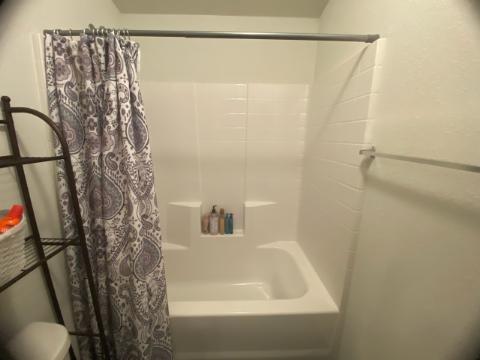 2575 S Willow Ave #164, Fresno, CA 93725