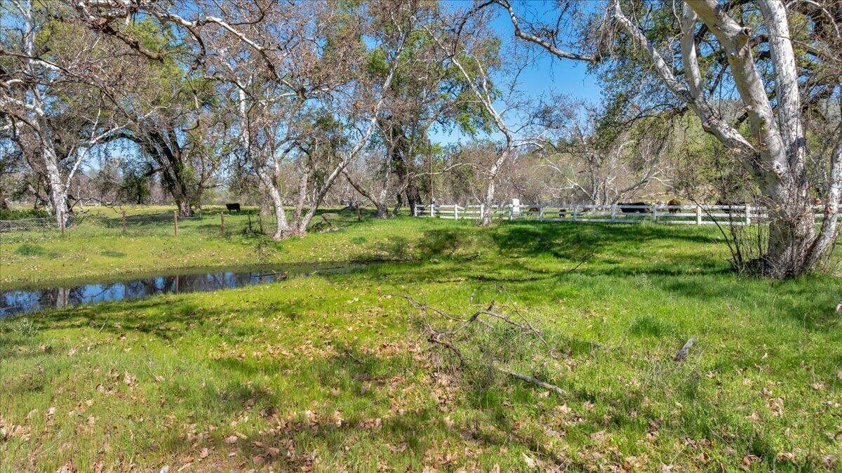 6102 Elwood, Sanger, CA 93657