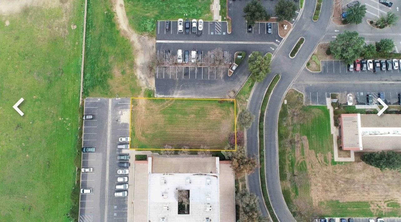 3477 W Shaw Ave #101, Fresno, CA 93711