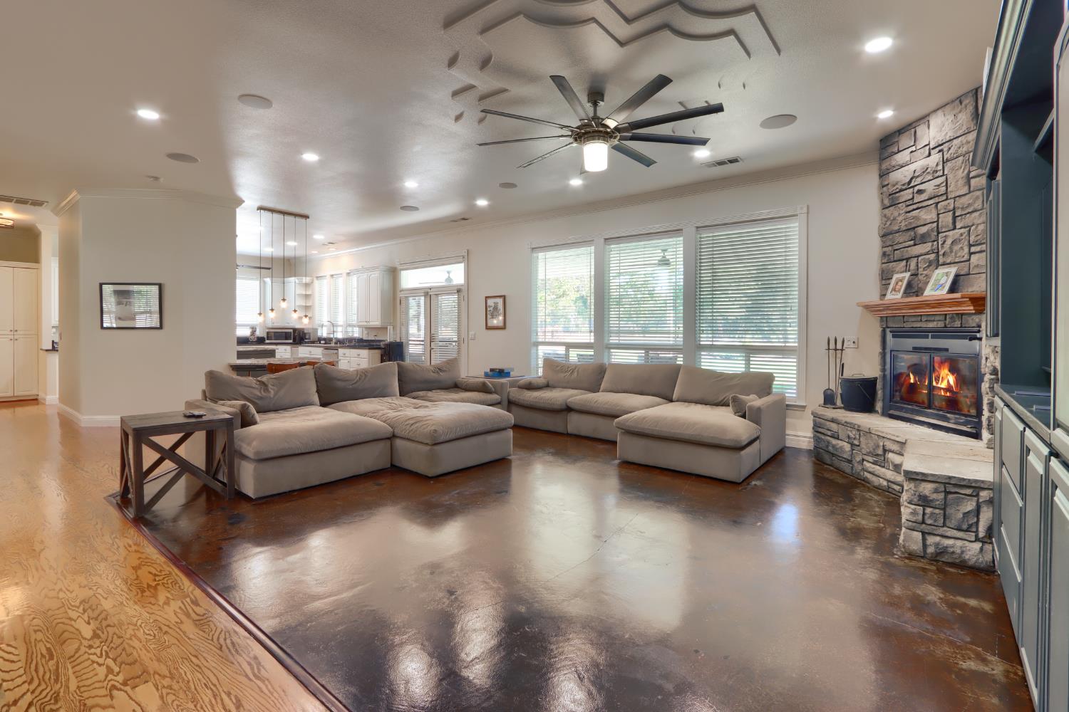 41345 Singing Hills Cir, Ahwahnee, CA 93601